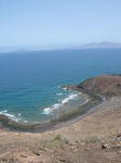 28018 Bay of La Caldera and mountains of Lanzarote.jpg